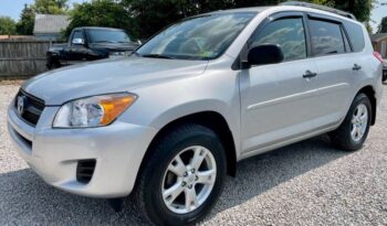 2011 Toyota RAV4 full