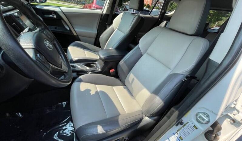 2013 Toyota RAV4 full