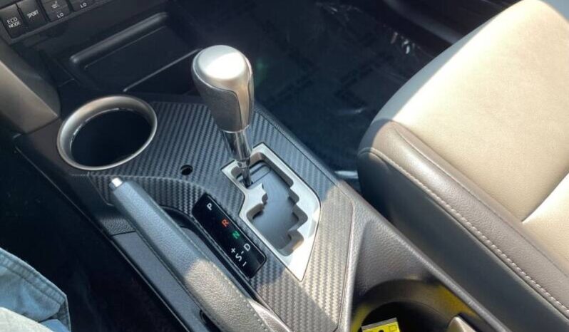 2013 Toyota RAV4 full