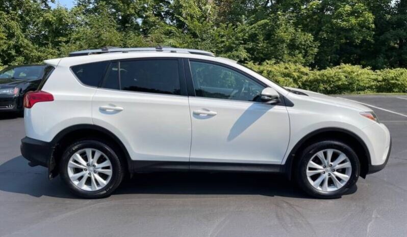 2013 Toyota RAV4 full