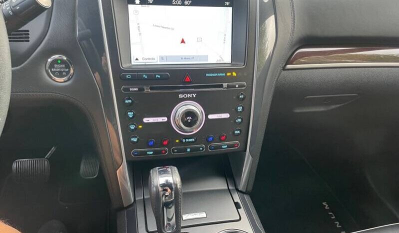 2018 Ford Explorer full