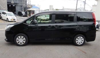 2017 Toyota Noah full