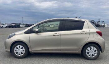 2015 Toyota Vitz full