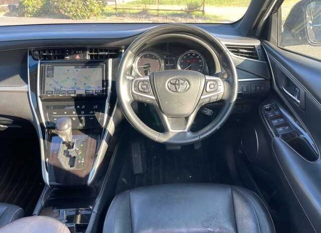 2017 Toyota Harrier full