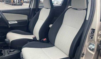 2015 Toyota Vitz full