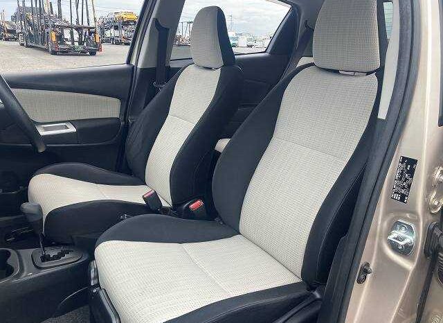 2015 Toyota Vitz full