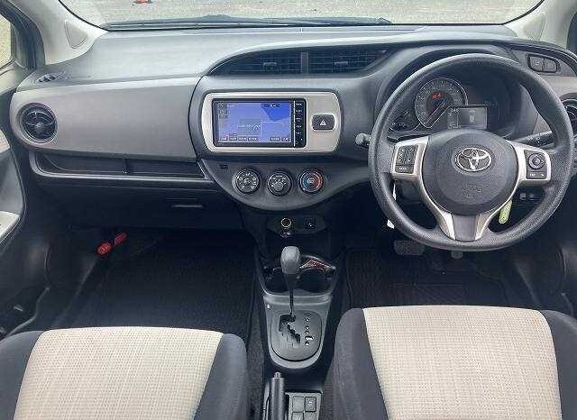 2015 Toyota Vitz full