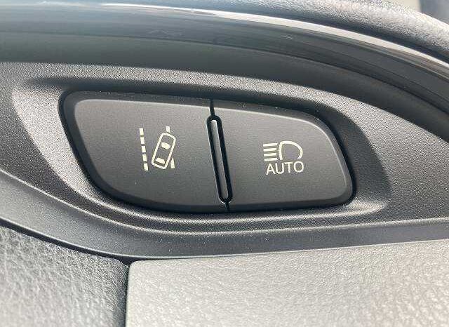 2015 Toyota Vitz full