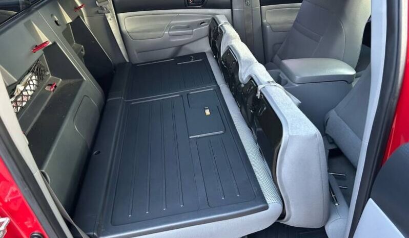 2011 Toyota Tacoma full