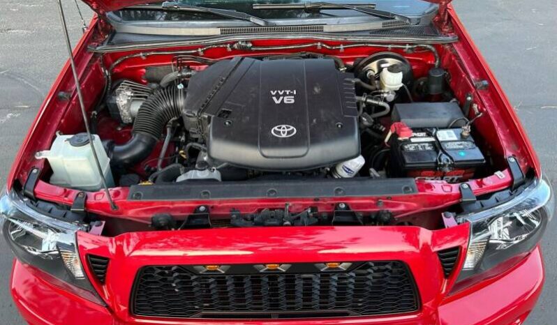 2011 Toyota Tacoma full