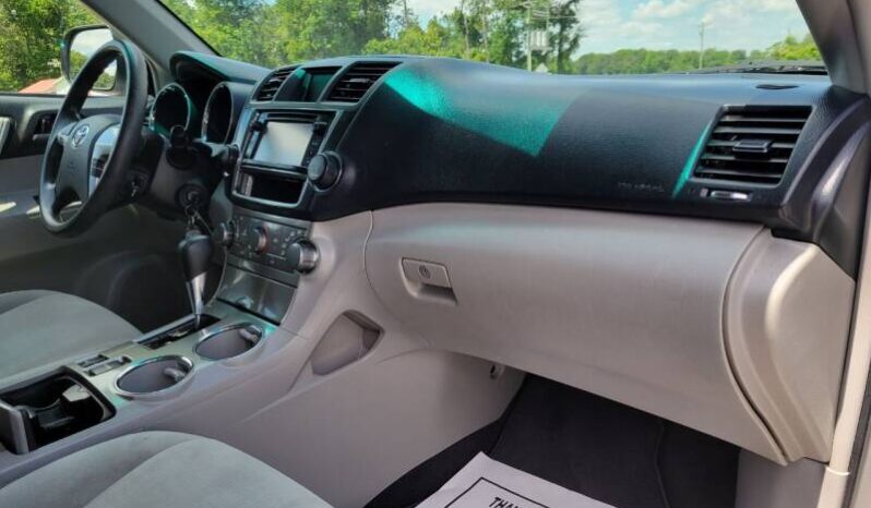 2013 Toyota Highlander full