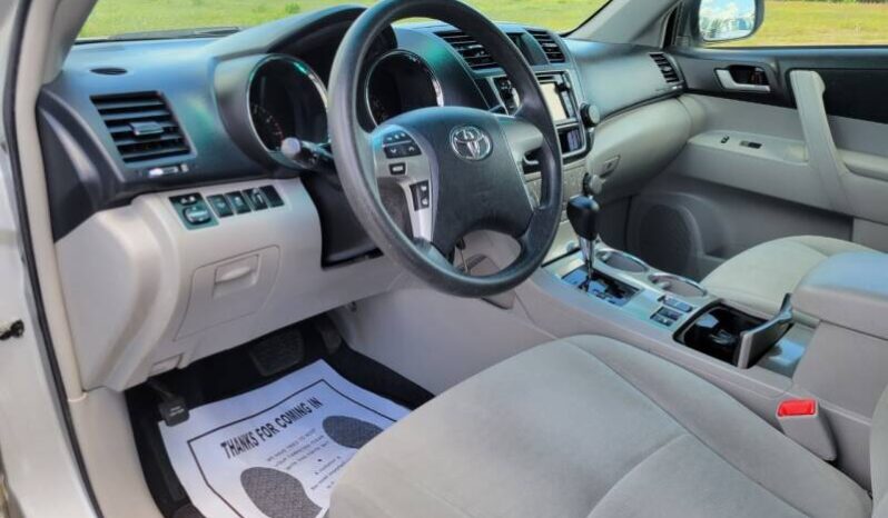 2013 Toyota Highlander full