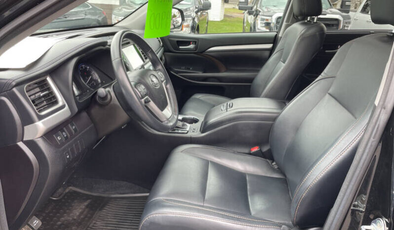 2017 Toyota Highlander full