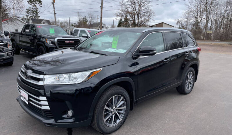 2017 Toyota Highlander full