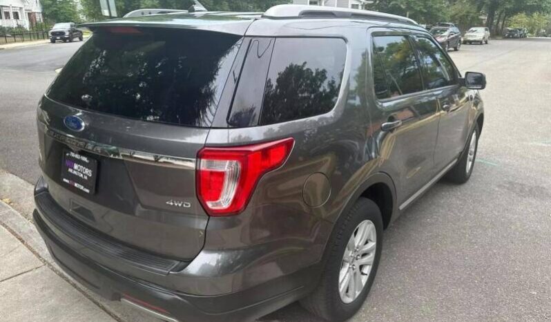 2019 Ford Explorer full