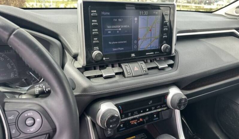 2020 Toyota RAV4 full