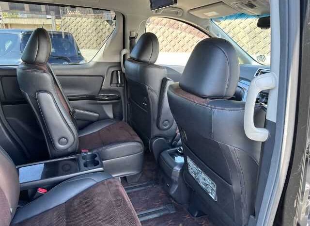 2014 Toyota Alphard full