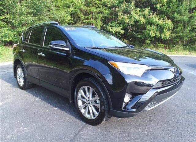 2018 Toyota RAV4 full