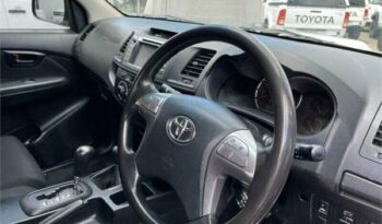 2014 Toyota Hilux SR (4X4) full