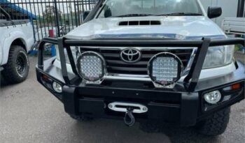 2014 Toyota Hilux SR (4X4) full