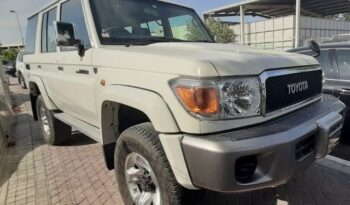 2014 TOYOTA LAND CRUISER full