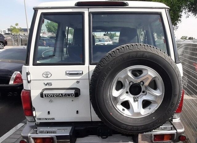 2014 TOYOTA LAND CRUISER full