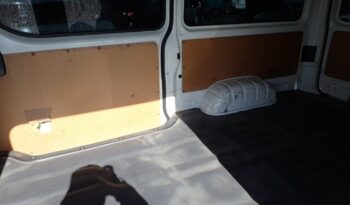 2015 TOYOTA HIACE full