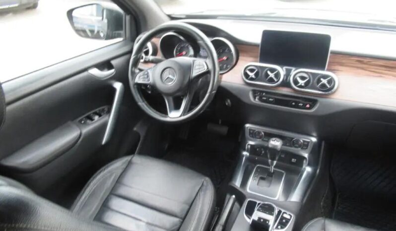 2017 Mercedes-Benz X-Class full