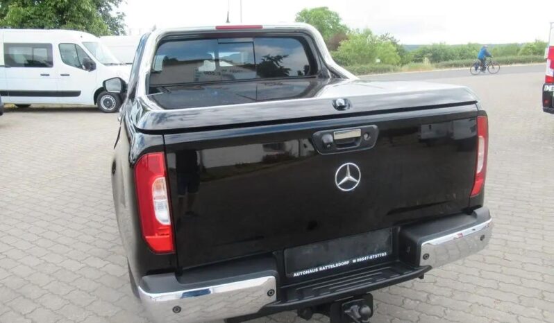 2017 Mercedes-Benz X-Class full