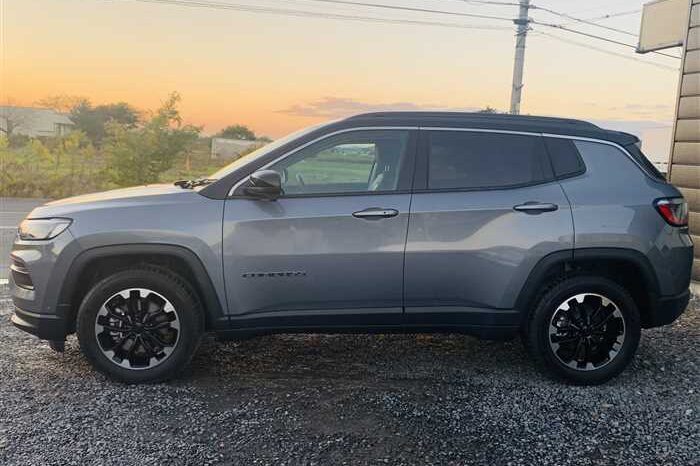 2021 Jeep Compass full