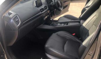 2017 Mazda Axela full