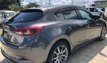 2017 Mazda Axela full