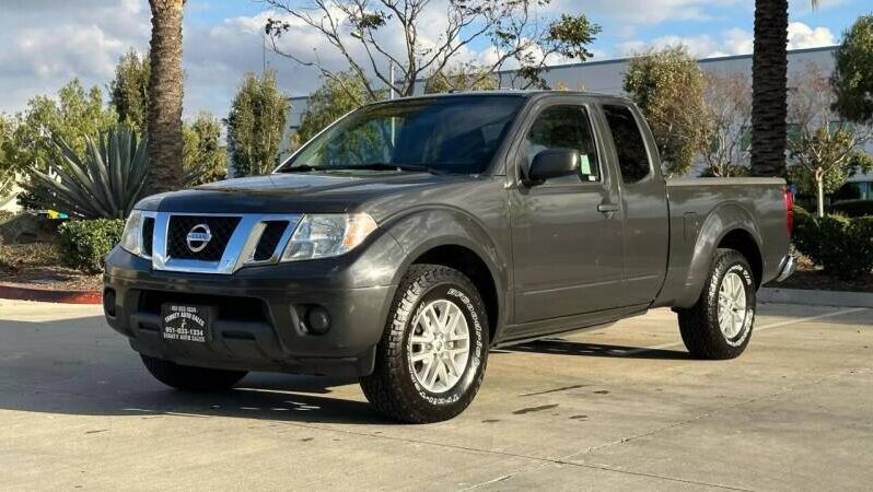 2014 Nissan Frontier full