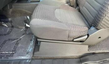 2014 Nissan Frontier full