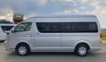 2017 Toyota Hiace full