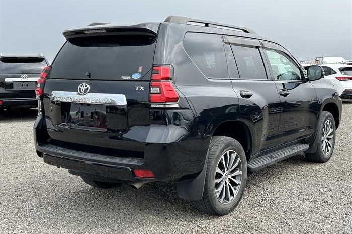 2018 Toyota Land Cruiser Prado full