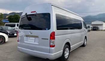 2017 Toyota Hiace full