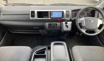 2017 Toyota Hiace full