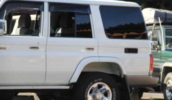 2015 Toyota Landcruiser 70 full