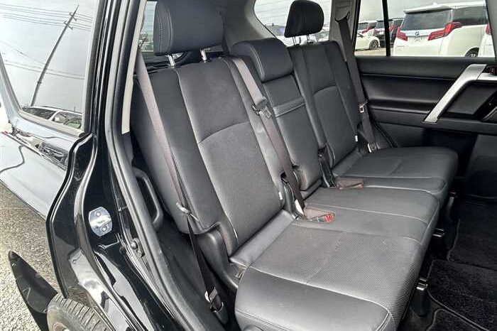 2018 Toyota Land Cruiser Prado full