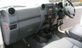 2014 Toyota Land Cruiser Single Cab full