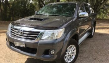 2014 Toyota Hilux full