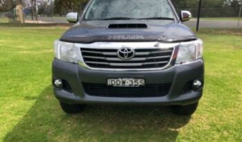 2014 Toyota Hilux full