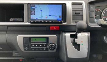 2017 Toyota Hiace full