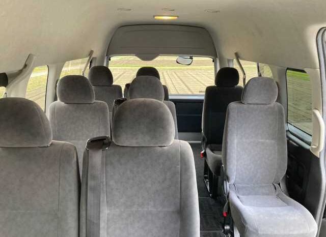 2017 Toyota Hiace full