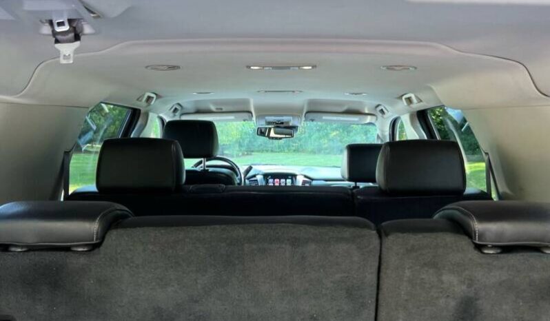 2015 Chevrolet Suburban full
