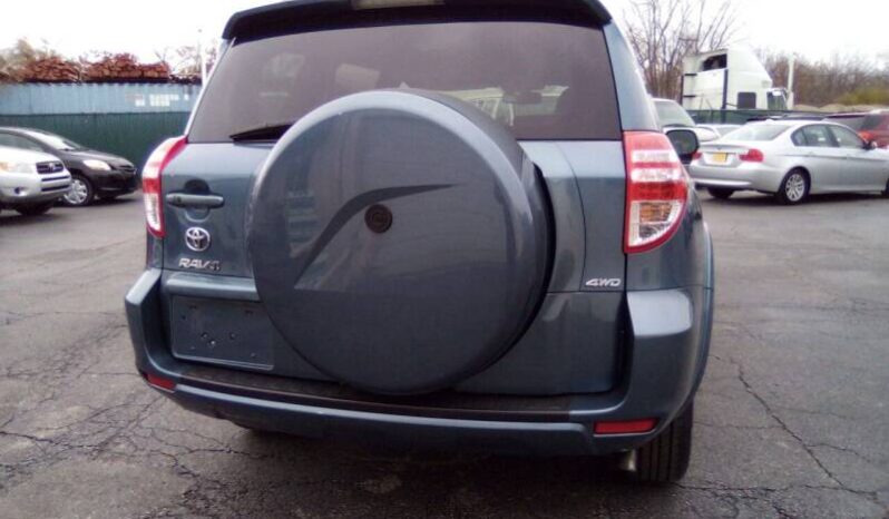 2011 Toyota RAV4 full