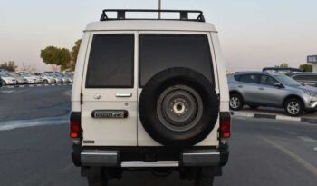 2015 TOYOTA LAND CRUISER 10 seats full