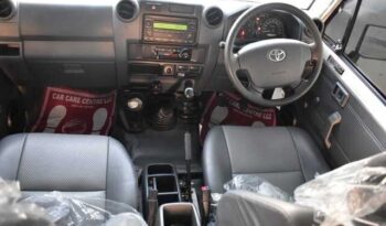 2015 TOYOTA LAND CRUISER 10 seats full