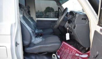 2015 TOYOTA LAND CRUISER 10 seats full